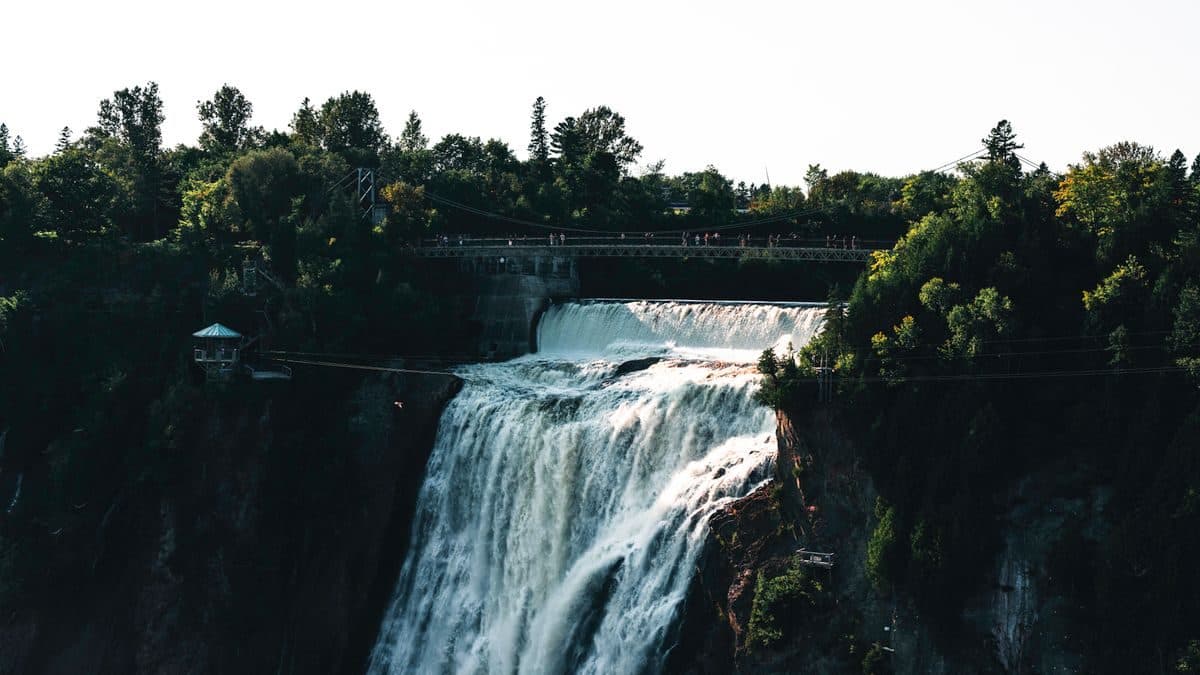 Vayo taxi near Montmorency Falls in Beauport